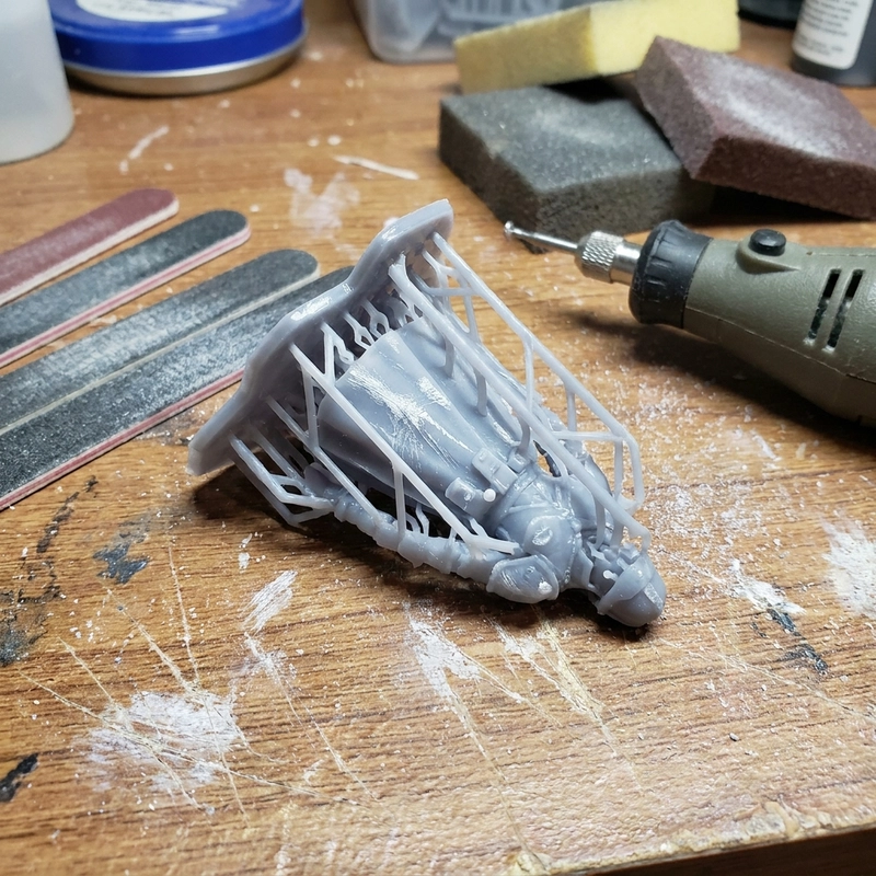 3D printing support design with contact points and surface marks before finishing